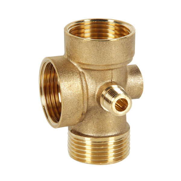 5 ways fitting in low brass to allow the compact installation of the water pump, pressure switch, pressure gauge and flexible hose to the tank. FEATURES: Low lead brass ¼" male thread connection ¼" female thread connection 1" male thread connection 1" female thread connection x 2